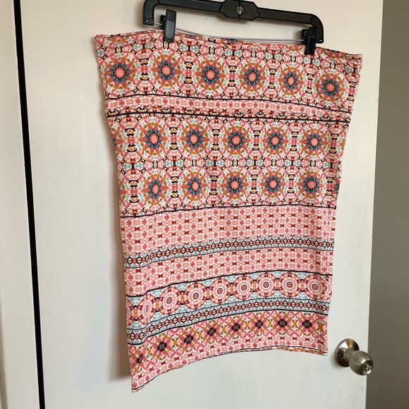 Torrid Mosaic Knit Fold Over Pencil Skirt - Size 2X - Picture 2 of 11